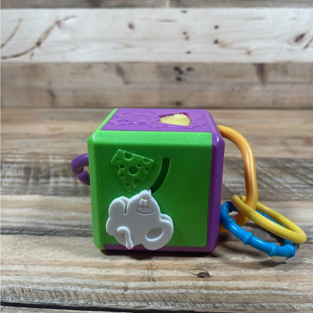 Playskool Baby Rattle Box Rings (2005) Clip On Mouse Clock Furry Infant Crib Toy